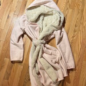 Ugg pink fleece lined robe. Small